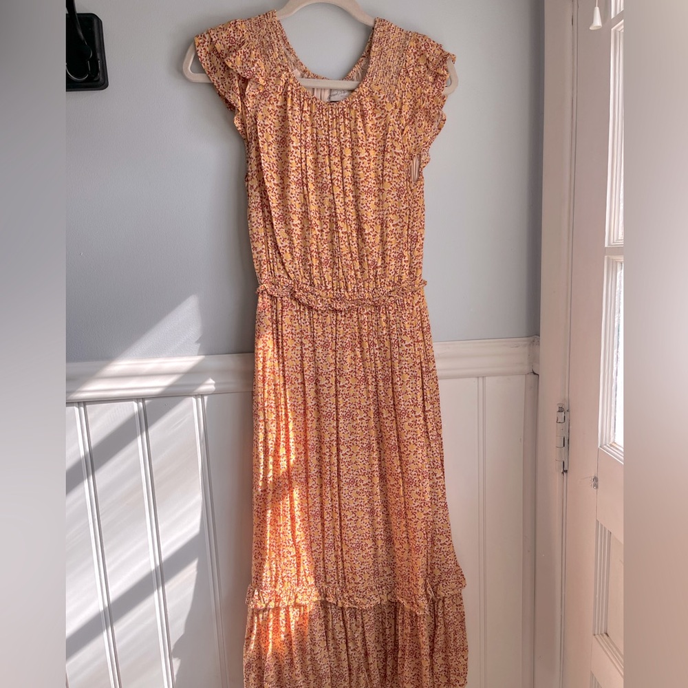 Universal thread 100 percent rayon dress